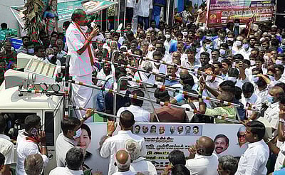 குமாரபாளையத்தில் 3,000 குடும்பங்களுக்கு அடுக்குமாடி குடியிருப்புகள் கட்டப்படும்