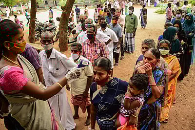 தமிழகத்தில் 1 மணி நிலவரப்படி 39.61% வாக்குப்பதிவு