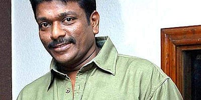 தடுப்பூசி எடுத்துக்கொள்வது அவசியம்: நடிகர் பார்த்திபன்