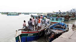 காற்றின் வேகம் அதிகரிப்பு: 
நெல்லை மீனவா்கள் கடலுக்குச் செல்லத் தடை