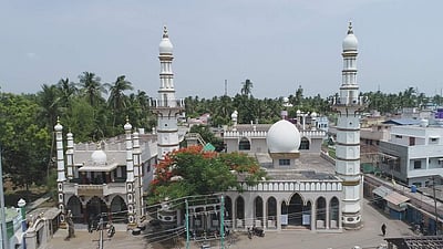 கூத்தாநல்லூர்: ரம்ஜான் தொழுகை தொடங்குவதால் நகரை அழகுபடுத்த வேண்டுகோள்