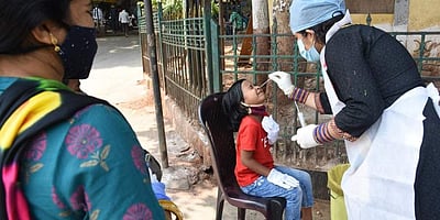 கர்நாடகத்தில் 41 ஆயிரத்தைத் தொட்டது இன்றைய கரோனா பாதிப்பு