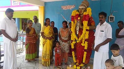 செம்பியன்மாதேவி சிலைக்கு மாலை அணிவிப்பு