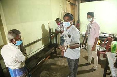 நாகா்கோவிலில் சமூக நலத்துறை பெண் அதிகாரிக்கு கரோனா