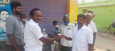 பீடி தொழிலாளா்களுக்கு கபசுரக் குடிநீா் விநியோகம்