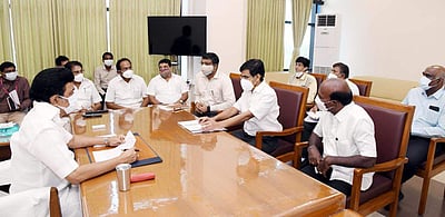 டெண்டர் மூலம் தமிழகத்திற்கு கரோனா தடுப்பூசி இறக்குமதி: மு.க.ஸ்டாலின்