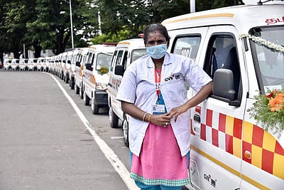 108-ல் பணிபுரிய 100 பேர் தேவை