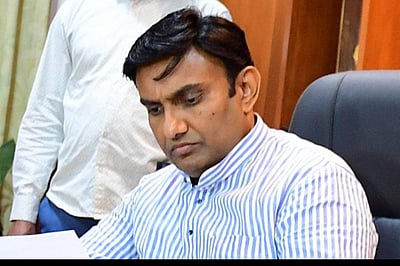 இந்திய அறிவியல் மையத்தின் தடுப்பூசிக்கு அங்கீகாரம் பெற்றுத்தர நடவடிக்கை: அமைச்சா் கே.சுதாகா்