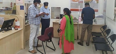 பொது முடக்க விதிகளைப் பின்பற்றாத கடைகளுக்கு ‘சீல்’