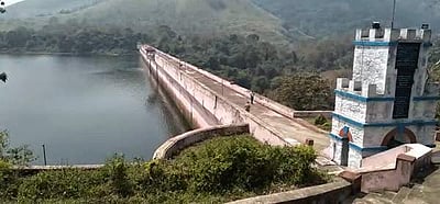 முல்லைபெரியாறு அணைப்பகுதியில் மழை: நீர்வரத்து அதிகரிப்பு