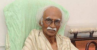 சொந்த ஊரில் எழுத்தாளர் கி.ரா. இறுதிச் சடங்கு