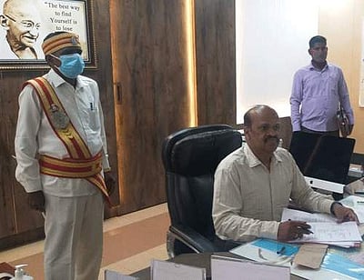 கடலூர் மாவட்ட ஆட்சியர் பொறுப்பேற்பு