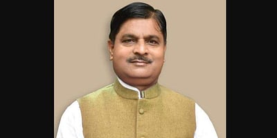 உ.பி. அமைச்சர் விஜய் காஷ்யப் கரோனாவுக்கு பலி