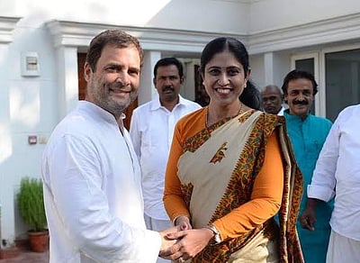 விளவங்கோட்டில் ஹாட்ரிக் வெற்றியைப் பதிவு செய்தார் விஜயதரணி!