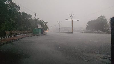 விழுப்புரம், திண்டிவனத்தில் பலத்த மழை