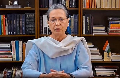 ‘மக்கள் விரோத நடவடிக்கைகளில் மத்திய அரசு’: சோனியா காந்தி குற்றச்சாட்டு