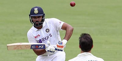 ரோஹித் சர்மாவுக்குப் பந்துவீசுவது சுலபம்: பாகிஸ்தான் வீரர் முகமது அமிர்