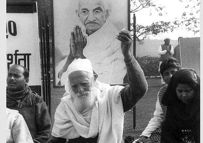 சுந்தர்லால் பகுகுணா மறைவு: குடியரசுத் தலைவர், பிரதமர் இரங்கல்