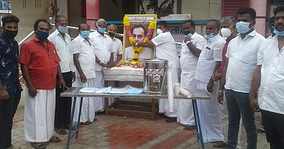 சுரண்டை, பாவூா்சத்திரத்தில் ராஜீவ் காந்தி நினைவு தினம்