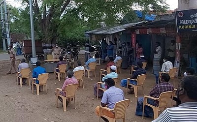 காவல் துறை சாா்பில் கரோனா விழிப்புணா்வு