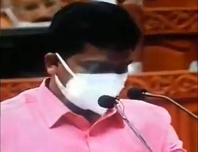 கேரள பேரவை: தமிழில் பதவியேற்றுக் கொண்ட தேவிகுளம் எம்எல்ஏ