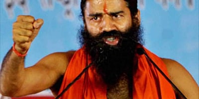 அவங்க அப்பனால்கூட என்னைக் கைது செய்ய முடியாது: பாபா ராம்தேவ்