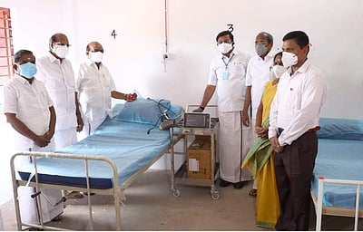 திருப்பூர் மாவட்டத்தில் கரோனா சிகிச்சைக்காக 3,438 படுக்கைகள்: அமைச்சர் மு.பெ.சாமிநாதன்