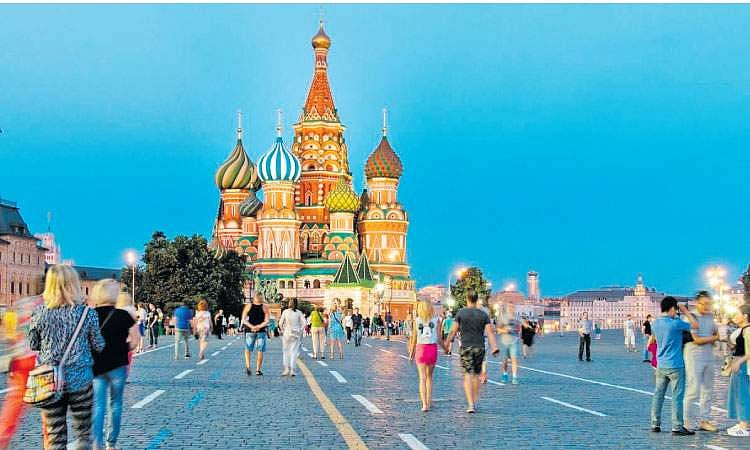 தடுப்பூசி சுற்றுலா