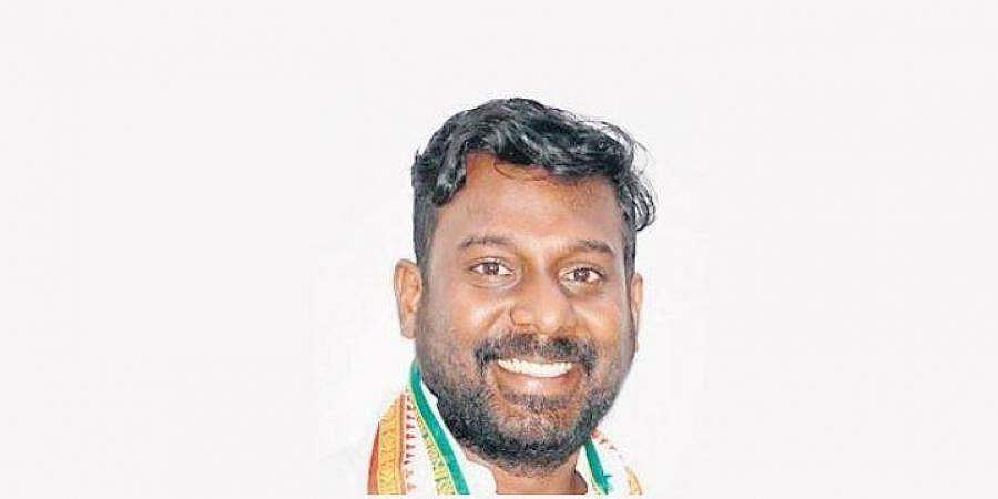 இந்தோனேசியா, ஓமன் நாடுகளில் சிக்கியுள்ள குமரி மாவட்ட மீனவா்களை மீட்க வேண்டும்: வெளியுறவு அமைச்சரிடம் எம்பி கோரிக்கை