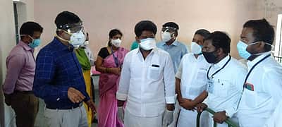 தொண்டி: கரோனா முதலுதவி சிகிச்சை சிறப்பு மையம் திறப்பு