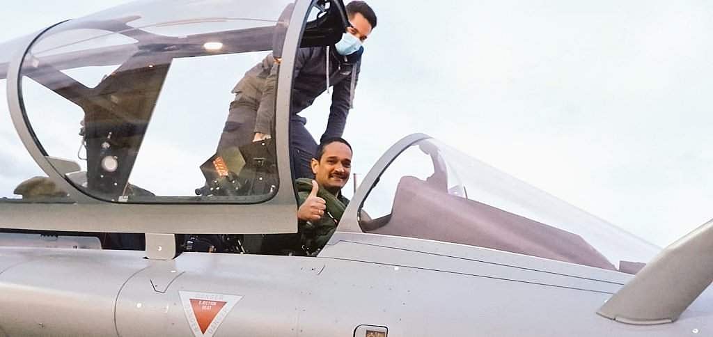 இந்தியா வருகிறது மேலும் 3 ரஃபேல் விமானங்கள்