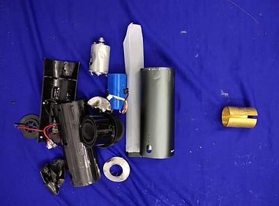 சென்னை விமான நிலையத்தில் ரூ 12.21 லட்சம் தங்கம் பறிமுதல்