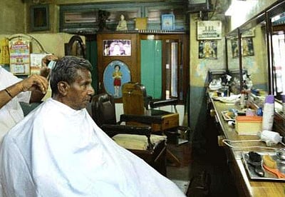 தமிழகம் முழுவதும் இன்றும் நாளையும் சலூன்கள் இயங்கலாம்!