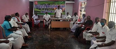 வீராணம் ஏரியை தூா்வார விவசாயிகள் வலியுறுத்தல்