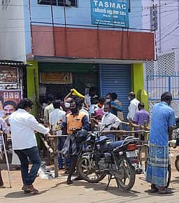 தமிழகத்தில் ஒரே நாளில் ரூ. 400 கோடிக்கு மதுபானங்கள் விற்பனை! 