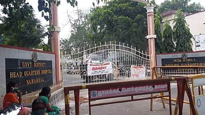 இடவசதி பற்றாக்குறை: தமிழகத்தில் புதிய அரசு மருந்தியல் கல்லூரிகளை தொடங்குவதில் தாமதம்
