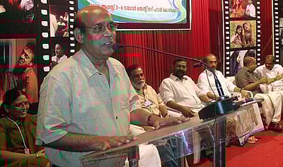 தேசிய விருதுகளை வென்ற வங்காள இயக்குநர் புத்ததேவ் தாஸ்குப்தா காலமானார்