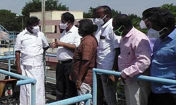 கழிவுநீா் சுத்திகரிப்பு நிலையம், பரிசோதனைக் கூடங்களில் எம்எல்ஏ ஆய்வு