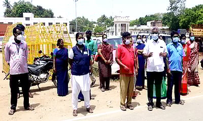 வேலை வாங்கித் தருவதாக மோசடி