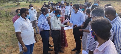 குலசேகரன்பட்டினம் ராக்கெட் ஏவுதளம்: நிலம் கையகப்படுத்தலால் பாதிக்கப்படும் மக்களின்விருப்பப்படி அடிப்படை வசதிகள் செய்து தரப்படும்