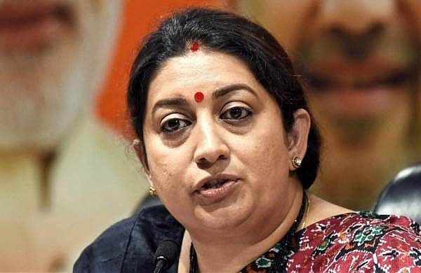 குழந்தைத் தொழிலாளர் பற்றி பென்சில் தளம், 1098-ல் புகார் செய்யலாம்: ஸ்மிருதி இராணி