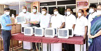 அரசு மருத்துவமனைகளுக்கு ரூ.15.45 லட்சத்தில் மருத்துவ உபகரணங்கள்!