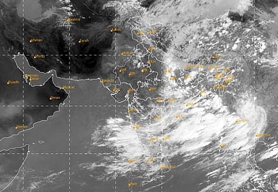 நீலகிரி உள்ளிட்ட 3 மாவட்டங்களில் கனமழைக்கு வாய்ப்பு