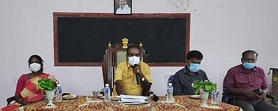 மன்னாா்குடி ஒன்றியத்தில் திட்டப் பணிகளுக்கு ரூ.2.20 கோடி ஒதுக்கீடுஒன்றியக் குழு கூட்டத்தில் தகவல்