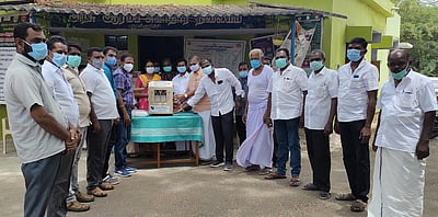 பரமன்குறிச்சி அரசு ஆரம்ப சுகாதாரநிலையத்துக்கு ஆக்சிஜன் செறிவூட்டி