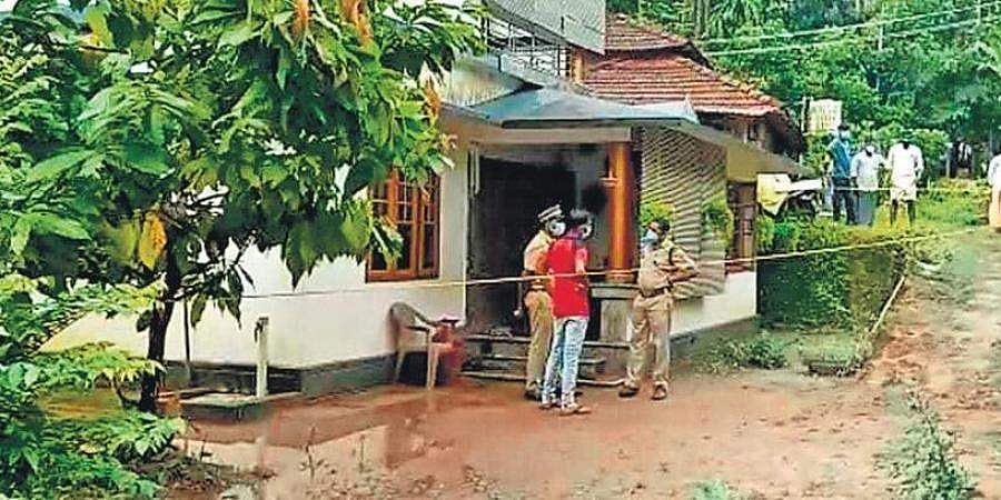 விவேகத்துடன் செயல்பட்டு கொலையாளியைப் பிடித்துக் கொடுத்த ஆட்டோ ஓட்டுநர்