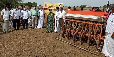 சாகுபடி செலவை குறைக்க இயந்திர நடவு ஏற்றது: வேளாண் அதிகாரி ஆலோசனை