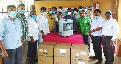 துறையூர் அரசு மருத்துவமனைக்கு 5 ஆக்ஸிஜன் செறிவூட்டிகள் அளிப்பு