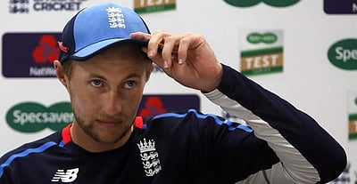 மூன்று புதுமுகங்களுடன் இங்கிலாந்து - நியூசிலாந்து டெஸ்ட் தொடர் தொடங்கியது