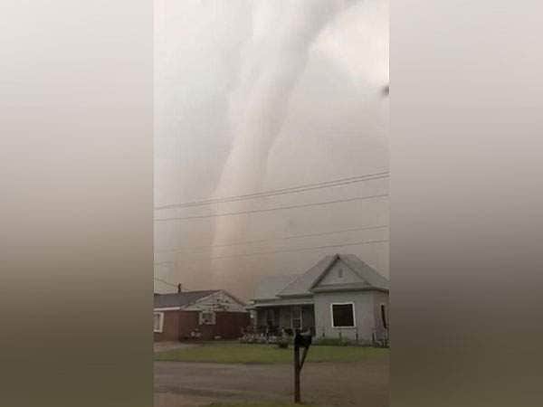 வடகிழக்கு சீனாவில் ஆலங்கட்டி மழை: ஒருவர் பலி, 16 பேர் காயம்